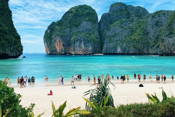 Phuket or Krabi: Which Beach Destination Should You Choose?